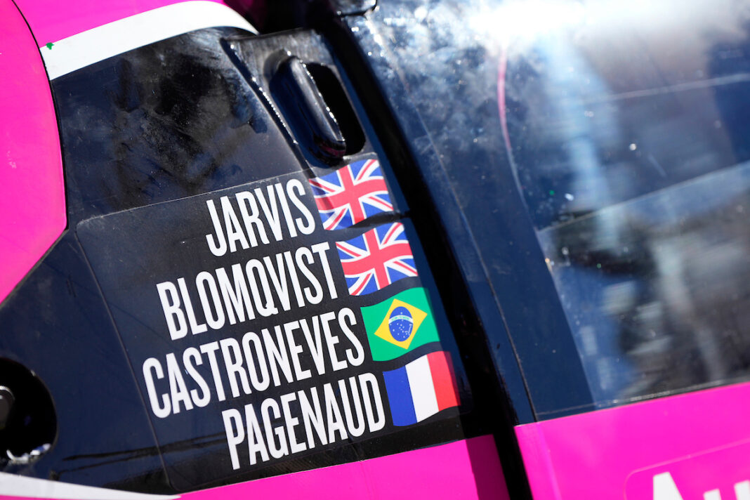 Castroneves és Pagenaud vezette az IndyCaros különítményt