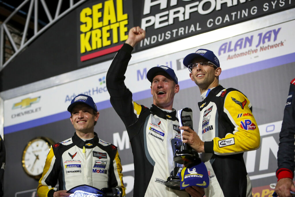 A Corvette győztes triójának tagjai, balról jobbra: Antonio Garcia, Nicky Catsburg és Jordan Taylor