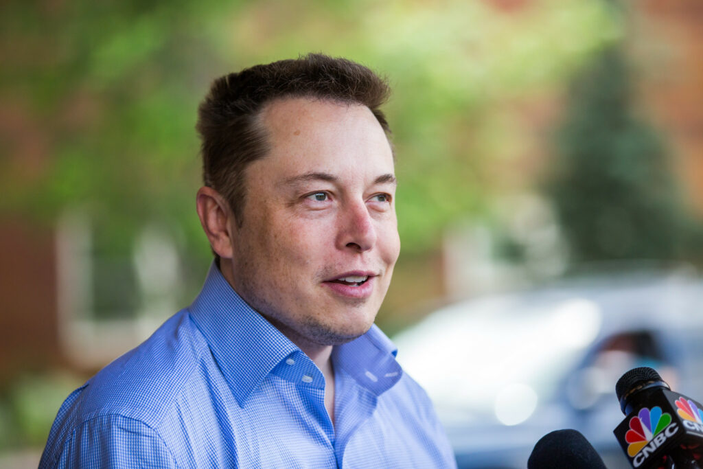 Elon Musk a frászt hozza a Tesla befektetőire