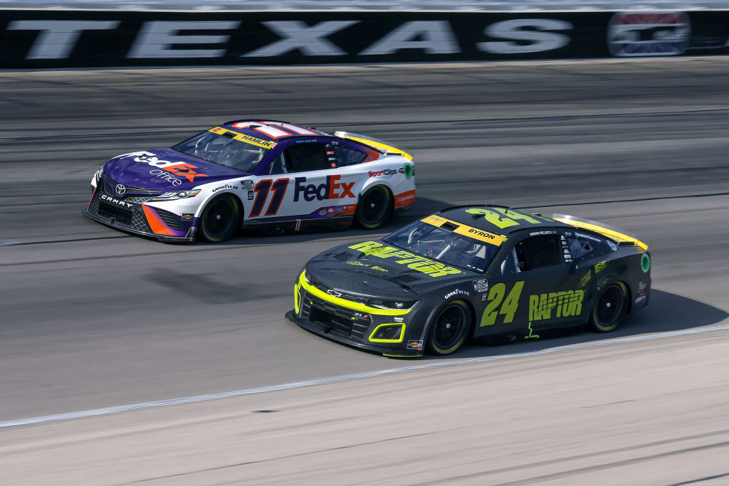 Hamlin és Byron a NASCAR Cup Series texasi versenyén